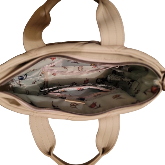 Euc Lug Dory Cream Quilted Tote Bag - Picture 7 of 9